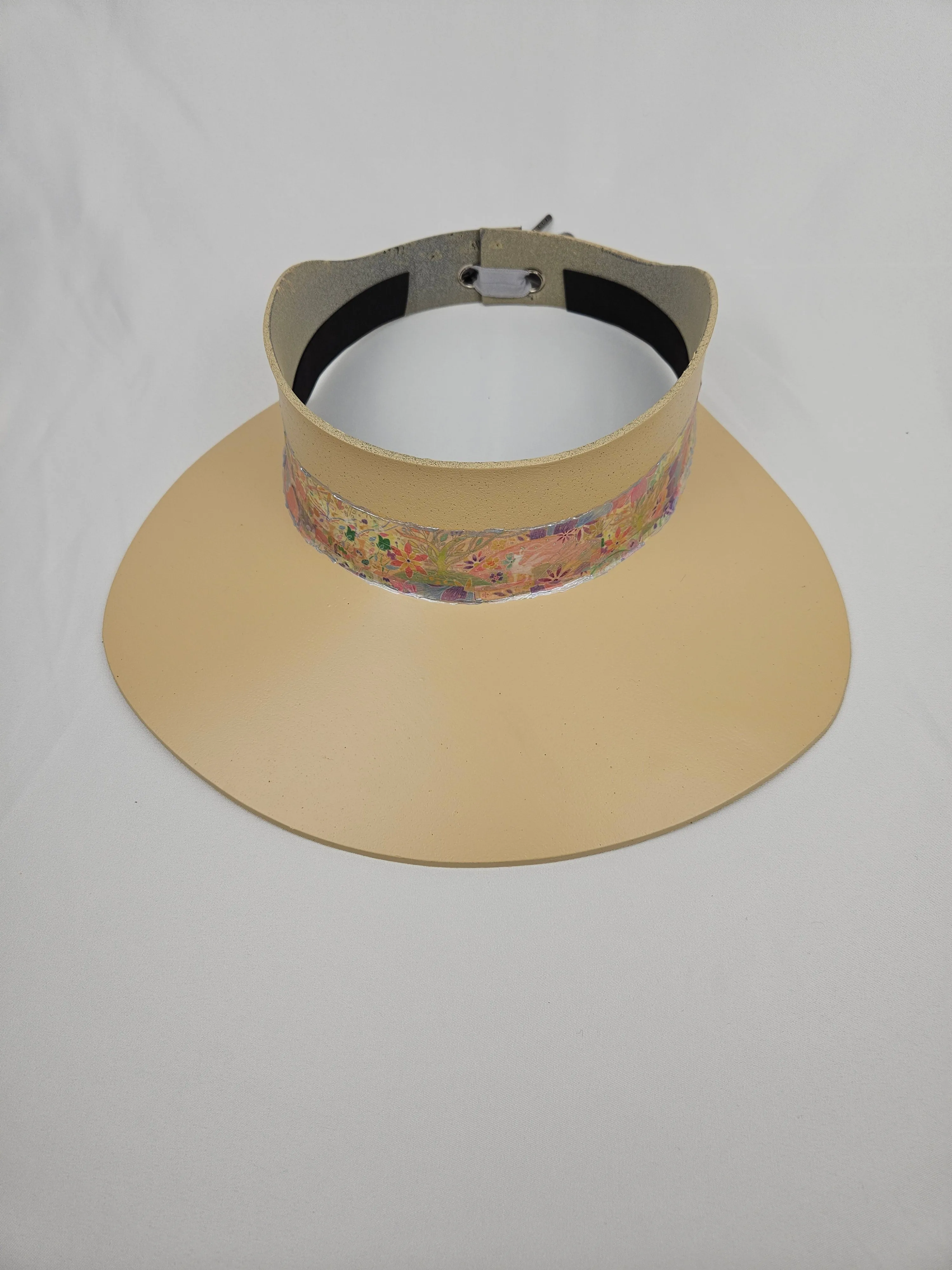 Beige "LadyEVA" Visor Hat with Multicolor Pastel Floral Band