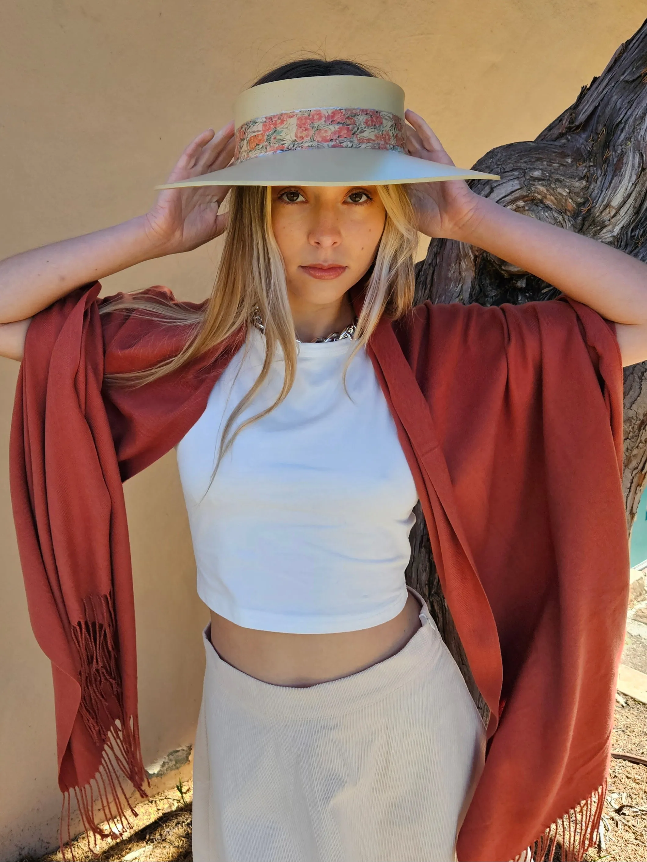 Beige "LadyEVA" Visor Hat with Orange Pink Floral Band