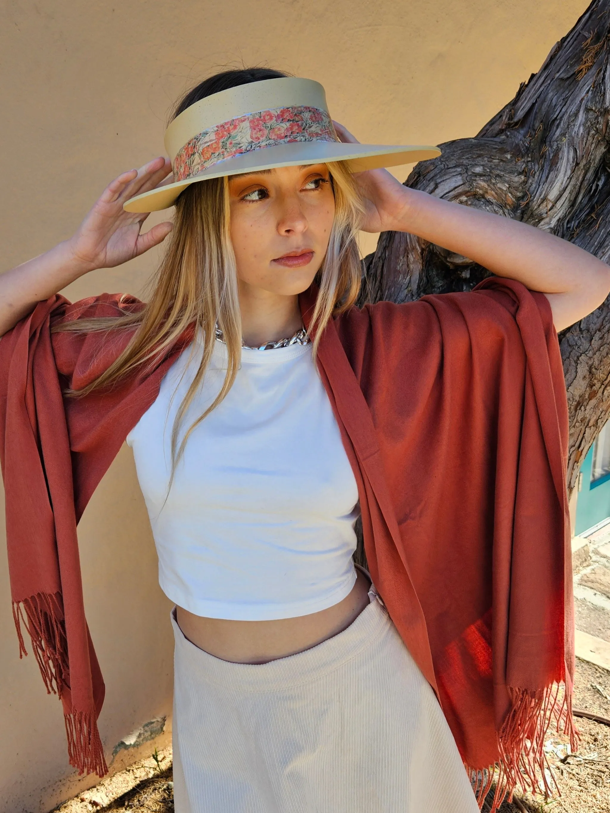 Beige "LadyEVA" Visor Hat with Orange Pink Floral Band