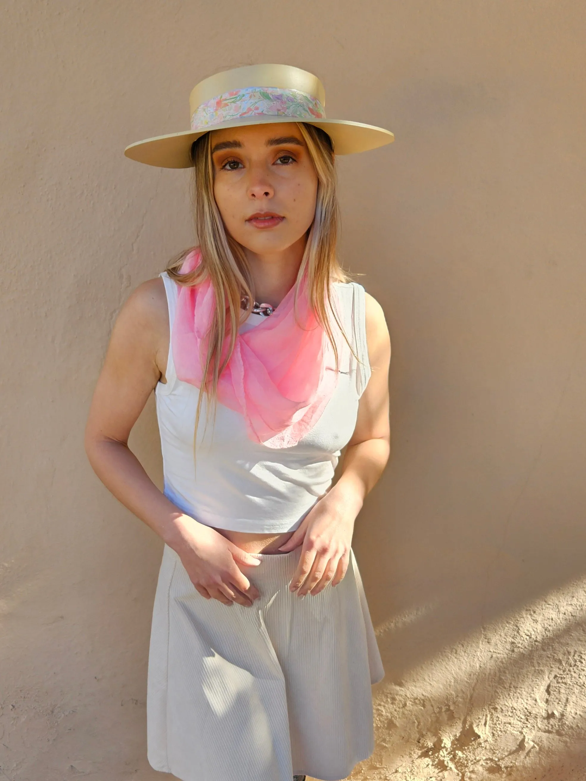 Beige "LadyEVA" Visor Hat with Pastel Floral Band
