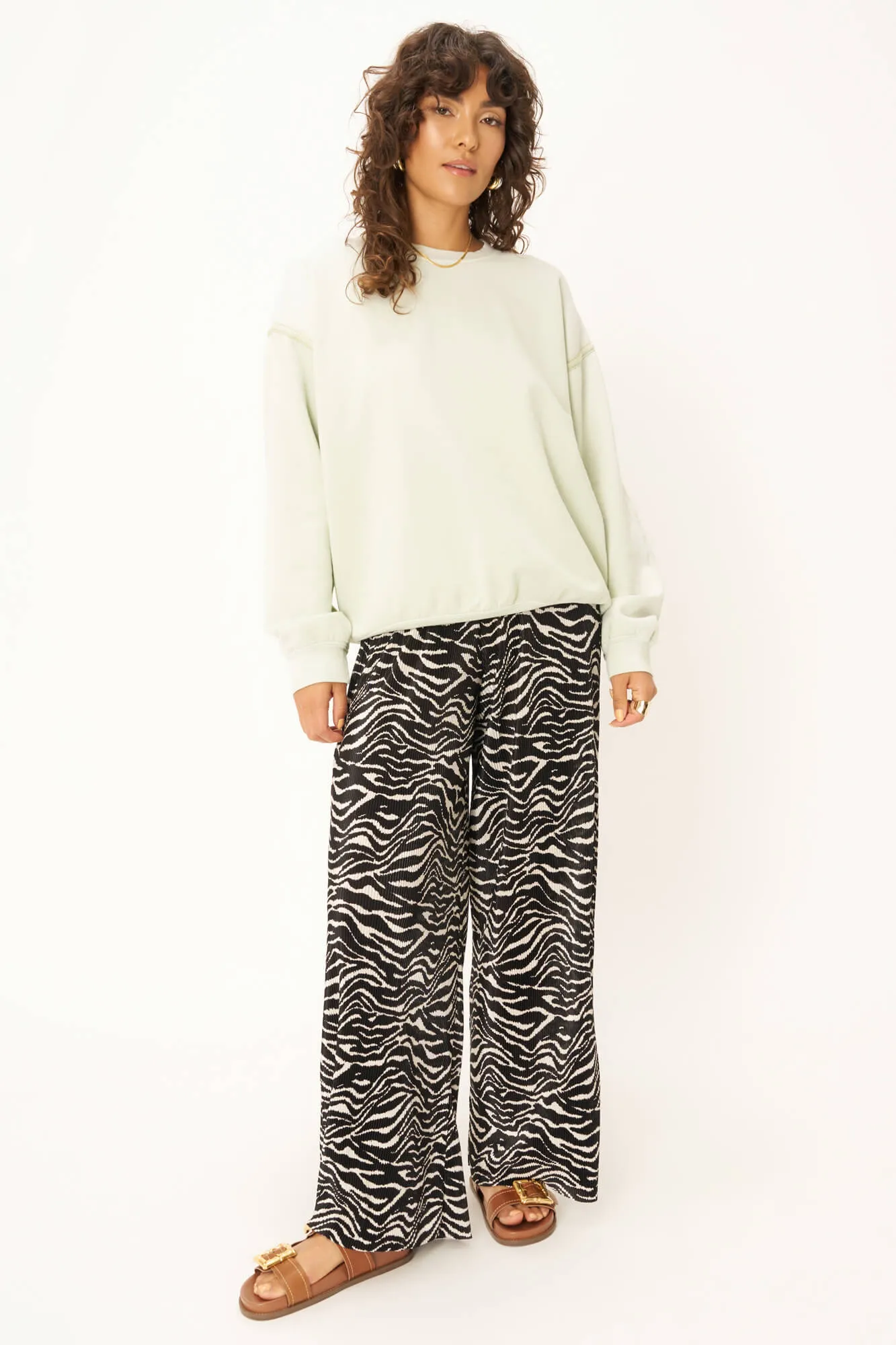 Pia Sun Faded Crew Sweatshirt - Mint Matcha