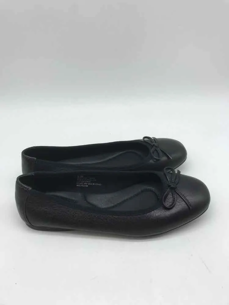 Pre-Owned Born Black Size 6.5 Ballet Flats