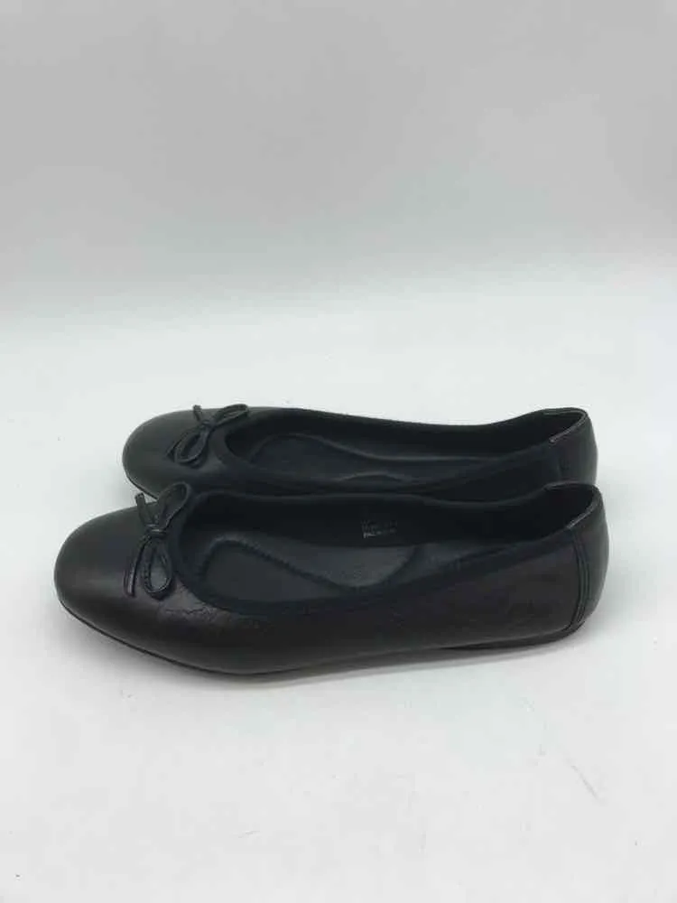 Pre-Owned Born Black Size 6.5 Ballet Flats