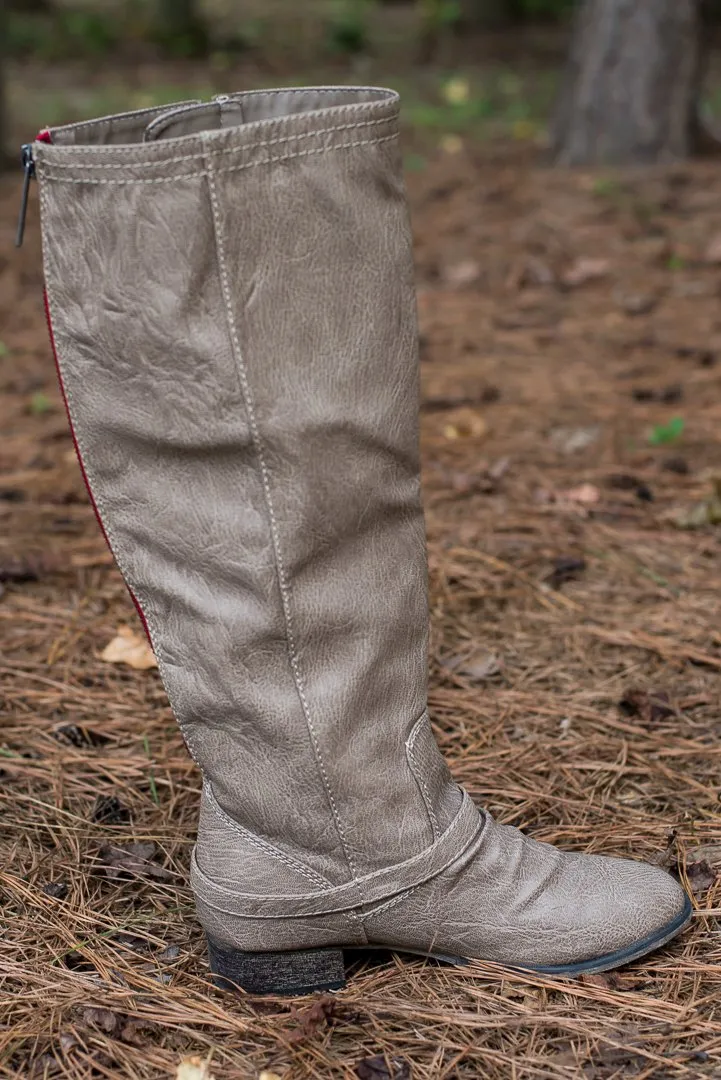 The Cassidy Boot, Beige