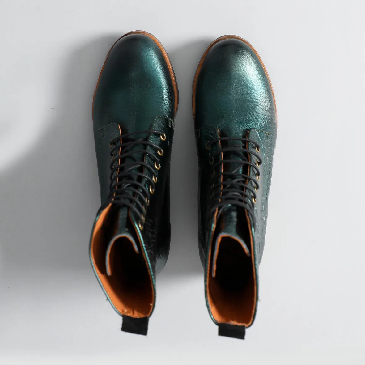 Tino Green Metallic