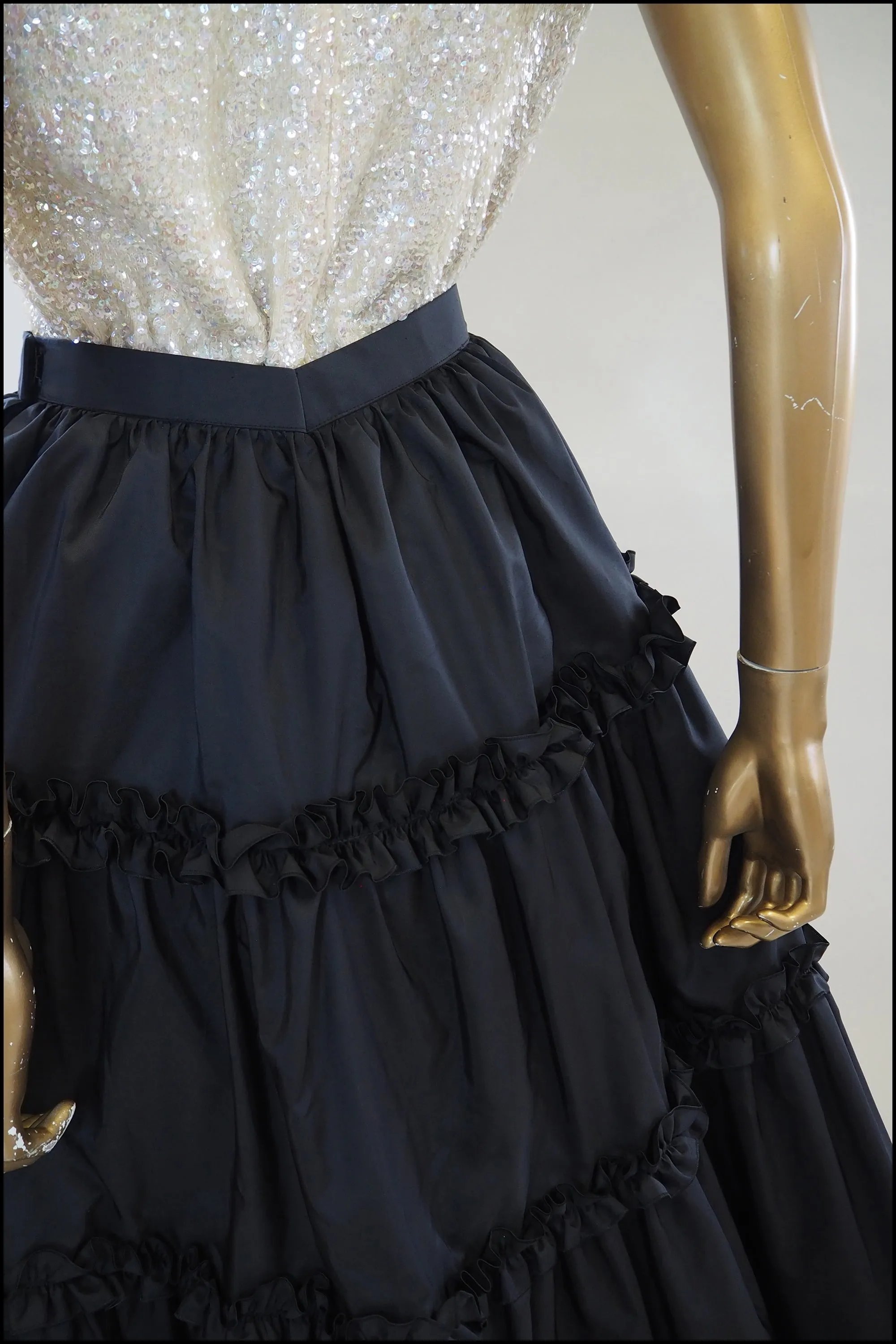 Vintage 1980s Black Ruffle Midi Skirt