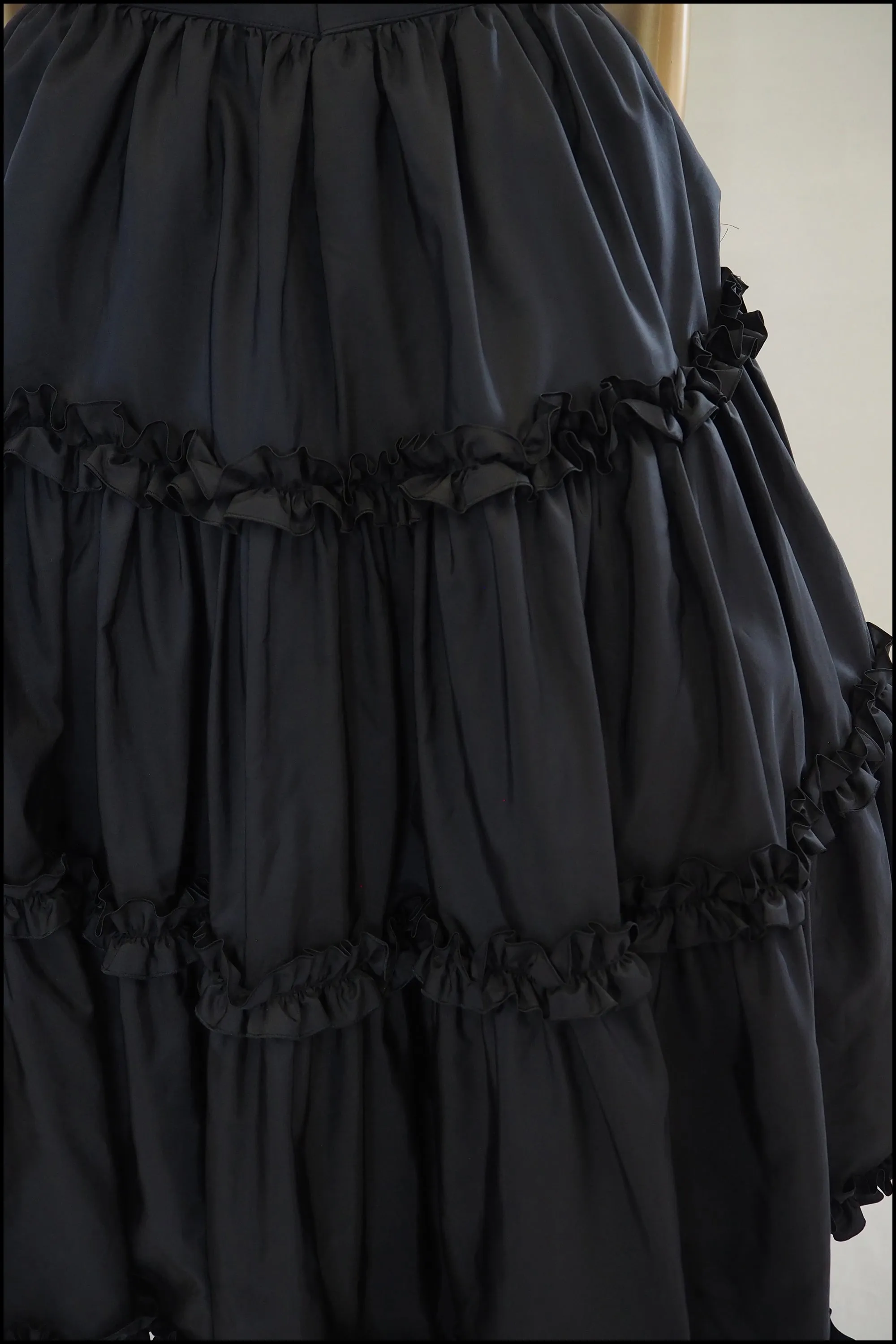 Vintage 1980s Black Ruffle Midi Skirt